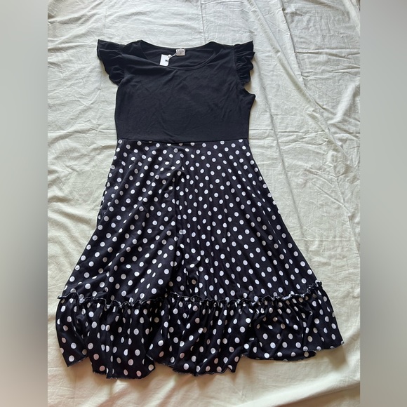 Sisidolls Size M Polka Dot Dress Length 38” Short Sleeve Side Pockets #1701 - Picture 1 of 6